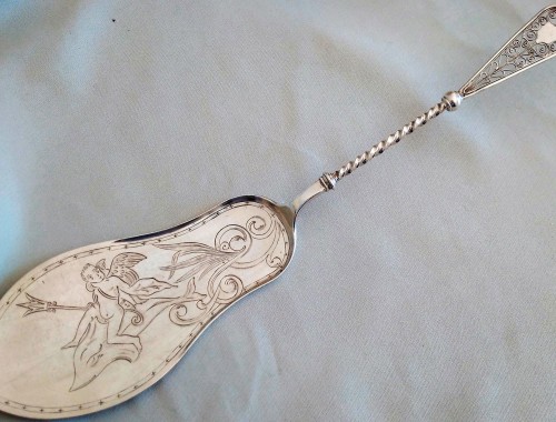 Antique Fish Slice